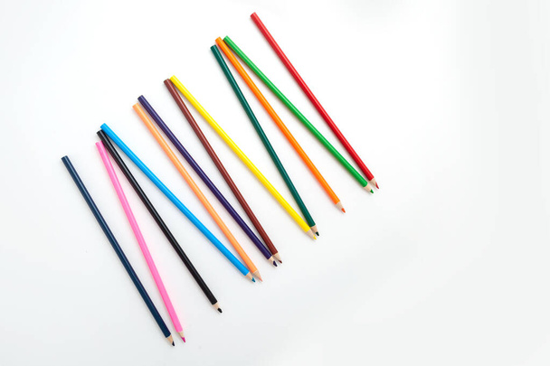 color pencils on isolated white background - Foto, afbeelding