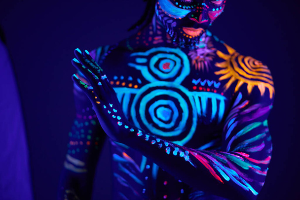 young man blur with ultraviolet body art - Φωτογραφία, εικόνα