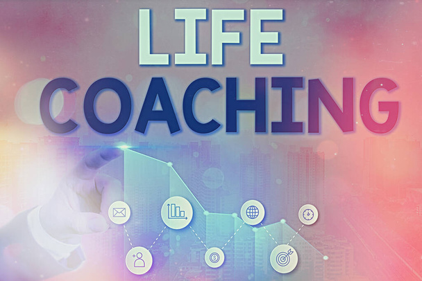 A Life Coaching-ot bemutató levél. Üzleti fotó bemutatja az egyén foglalkoztatott, hogy segítsen elérni a célokat a karrier. - Fotó, kép