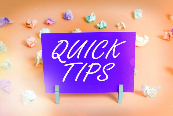 Käsitteellinen käsin kirjoittaminen osoittaa Quick Vinkkejä. Business valokuva teksti pieni mutta erityisen hyödyllinen käytännön neuvoja
. - Valokuva, kuva