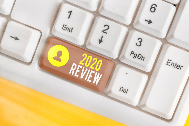 Szövegírás 2020 Review. Üzleti koncepció a tavalyi események emlékezetére főbb fellépések vagy jó bemutatók. - Fotó, kép