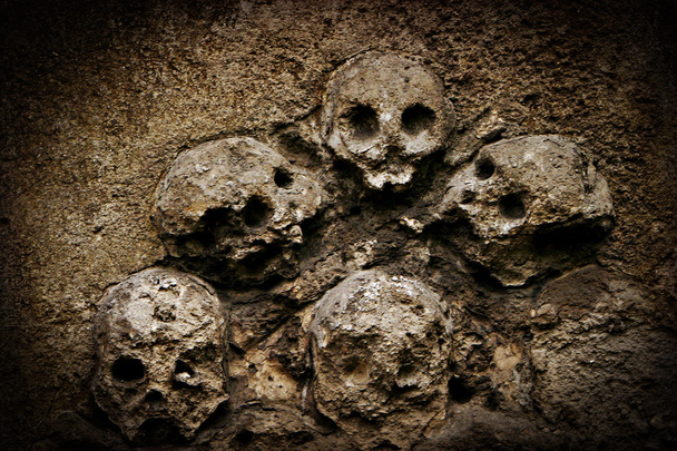 Облегчение вырезания каменных черепов
 - Фото, изображение