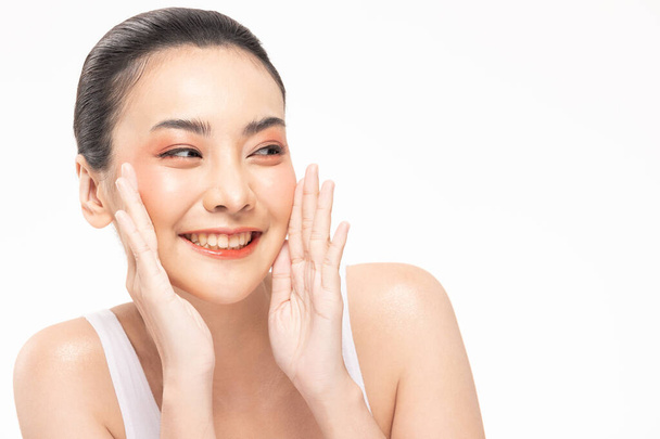 Beleza asiática mulheres retrato rosto com pele natural e cuidados da pele saudável cabelo e pele close up rosto beleza retrato.Beleza Conceito. - Foto, Imagem