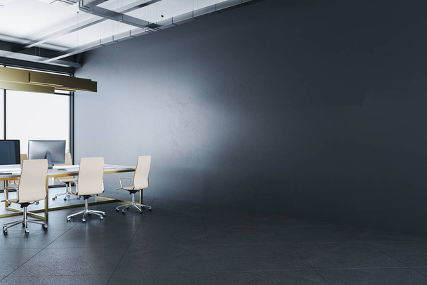 Minimalistinen coworking toimisto sisustus tyhjä harmaa seinä, päivänvalo, huonekalut ja laitteet. Työ- ja yrityskonsepti. 3D-renderointi
 - Valokuva, kuva