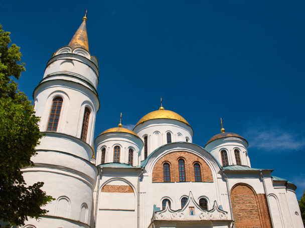 Átalakítási katedrális Csernyivban. Ukrajna egyik legrégebbi monumentális épülete. A Csernyik fejedelemség főépülete. Az ókori építészet emlékműve. - Fotó, kép