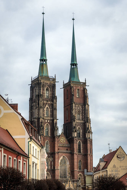 Szent János baptista katedrális Ostrow Tumski, Wroclaw város történelmi része, Lengyelország - Fotó, kép