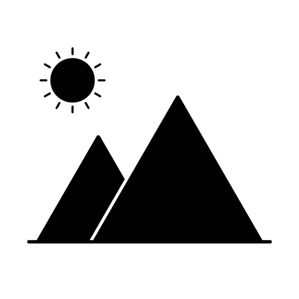 Montanhas e sol ícone preto isolado pirâmides símbolo no fundo branco
 - Vetor, Imagem