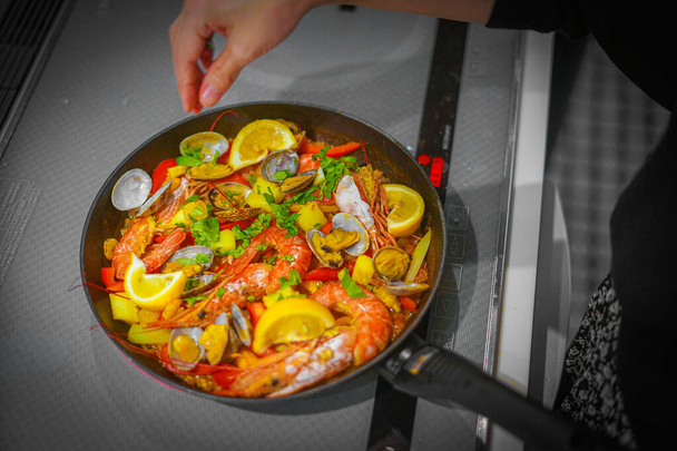 Immagine di ingredienti un sacco di paella (spagnolo
) - Foto, immagini