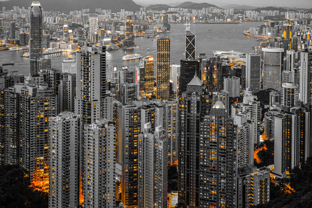 gratte-ciel de Hong Kong visible depuis le pic Victoria
 - Photo, image