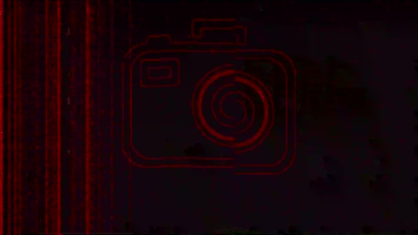witte camera icoon op een zwarte achtergrond met glitch animatie effect - Video