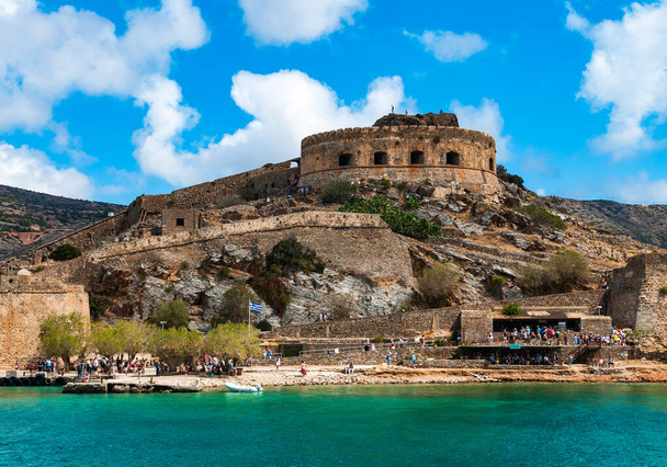 ギリシャのクレタ島のSpinalonga島 - 写真・画像