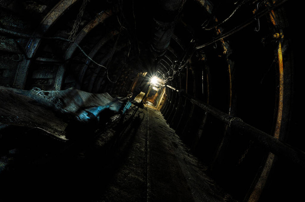 Polonya 'nın Dabrowa Gornicza şehrinde yeraltı Kömür Madeni - Fotoğraf, Görsel