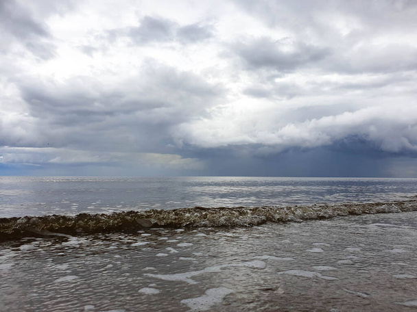 The harsh White sea. Cold summer day on Yagry island, Severodvinsk, Arkhangelsk region - Fotó, kép