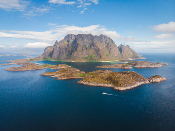 Eine beeindruckende Sammlung der Reise zu den Lofoten in Norwegen von DJI Mavic Air - Foto, Bild