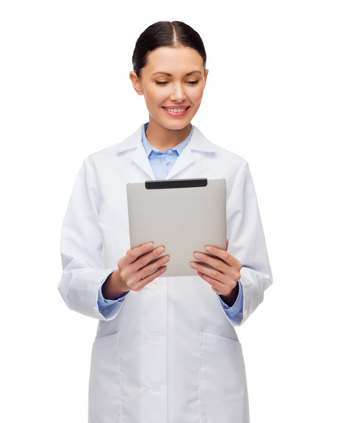 Female doctor without stethoscope and tablet pc - Φωτογραφία, εικόνα