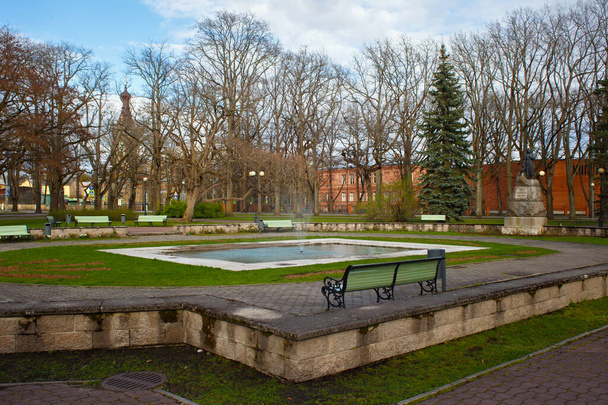 Old fountain in the city park of Parnu, Estonia. - Φωτογραφία, εικόνα