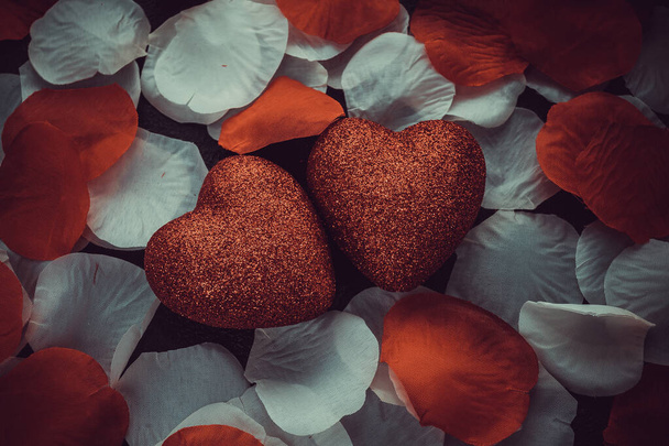 Love Valentines Day red heart  - 写真・画像