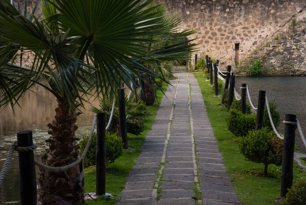 Bela vista da antiga plantação (Ex hacienda de San Miguel Regla) em Hidalgo, México
.  - Foto, Imagem