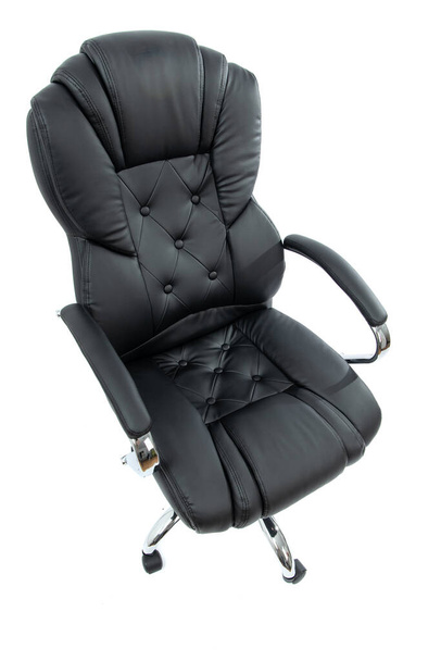 Černá kožená kancelářská židle izolovaná na bílém. Horní pohled - Fotografie, Obrázek