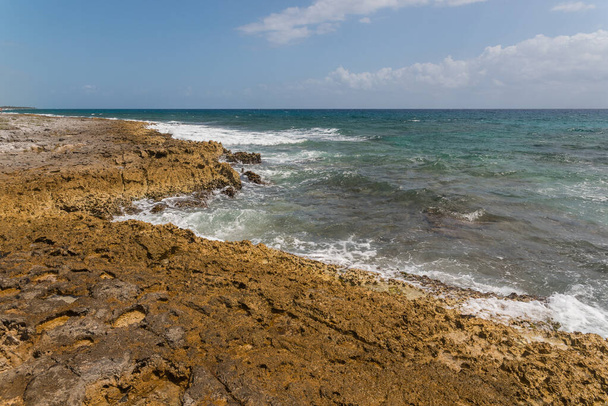 Playa caribeña cerca de Cancún México
 - Foto, Imagen