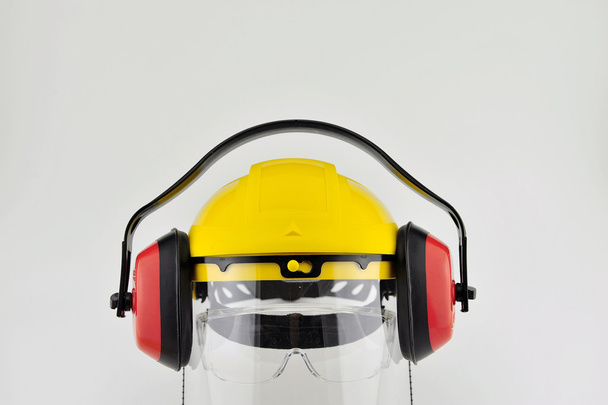 veiligheid goggle, helm en oorkappen - Foto, afbeelding