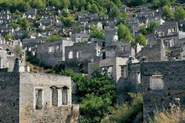 Заброшенный город-призрак Каякой в Фетхие Измир Турция
 - Фото, изображение