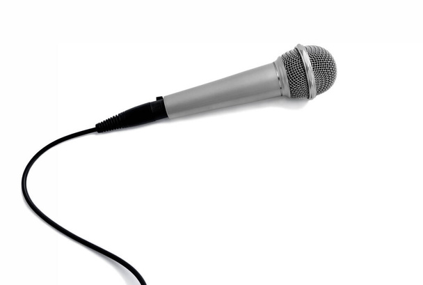 Microfoon geïsoleerd op wit met clippaden - Foto, afbeelding