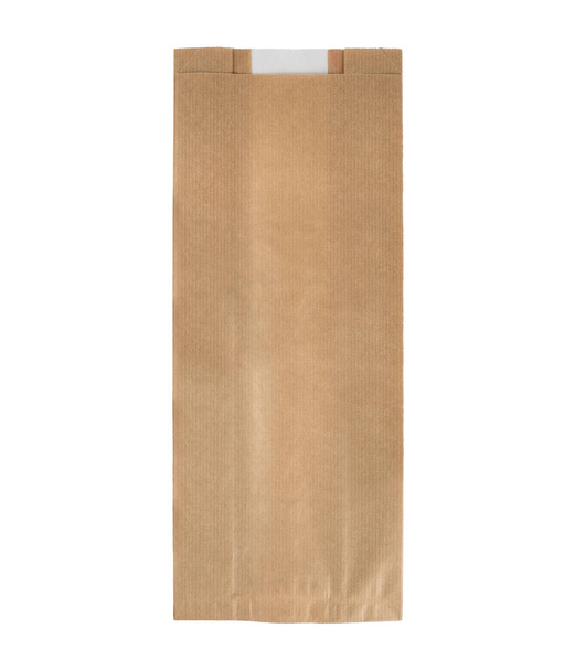 Kraft χαρτί ενιαία τσάντα παράθυρο εξυπηρετούν. Σακούλα υγιεινής ψωμιού. Ανακυκλωμένη χάρτινη σακούλα. Χάρτινη τσάντα με παράθυρο. Απομονωμένα σε λευκό φόντο - Φωτογραφία, εικόνα