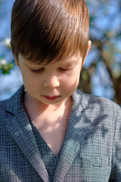 portrait of a young boy - Фото, зображення