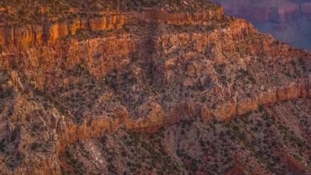Uitzicht op de vorming van rotsen in Grand Canyon National Park in Arizona - Video