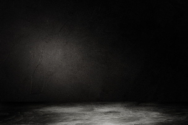 Spazio vuoto di Studio camera oscura pavimento di cemento grunge texture sfondo con ombreggiatura leggera. - Foto, immagini