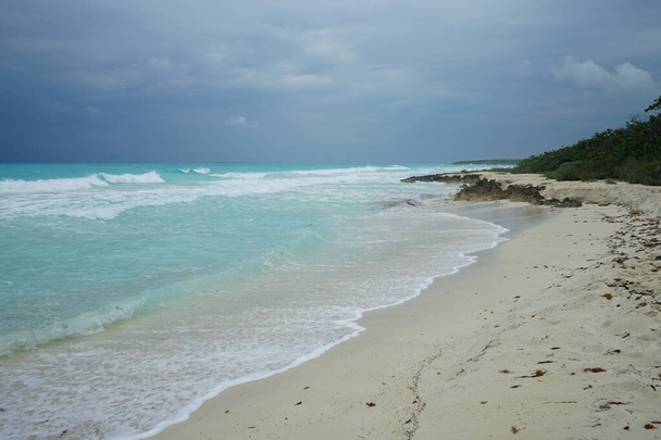  Magnificent ocean landscape. Cayo Santa Maria is well known for its white sand beaches. Cayo Santa Maria, Cuba.    - Zdjęcie, obraz