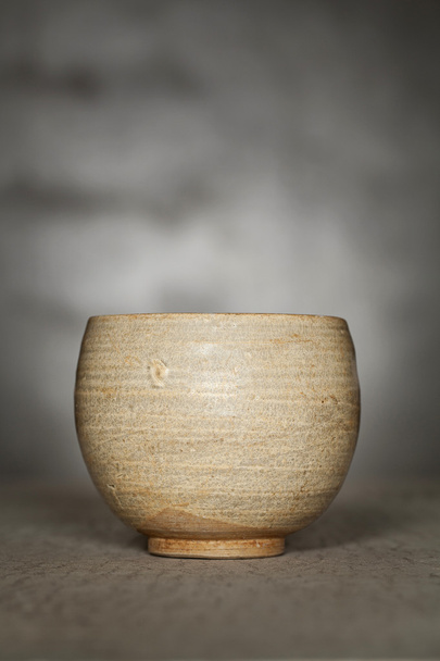 Antique ceramic bowl (Still life) - 写真・画像