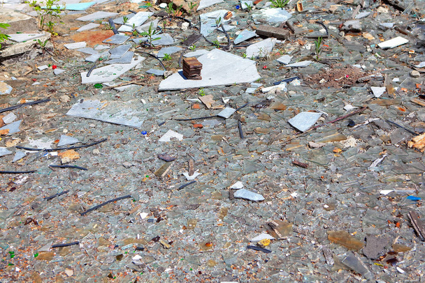 background of rubbish with broken glass - Photo, Image
