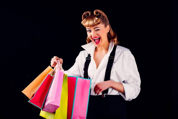 Shopping online. Beautiful woman with purchases. Beauty shopping. - Valokuva, kuva