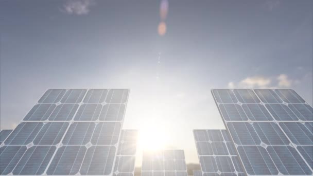 Güneş panelleri, akşam günbatımı zaman arkaplanında 3 boyutlu. Güneş pili çiftliği elektrik santrali. Temiz enerji, yeşil enerji, yenilenebilir enerji ve sürdürülebilir kaynaklar kavramı - Video, Çekim