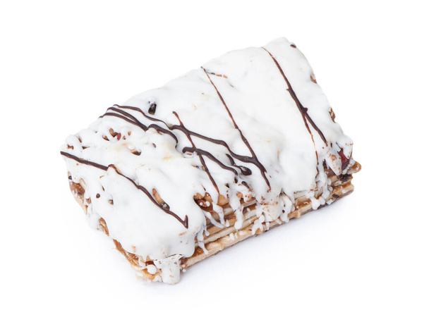 Doces pastelaria de chocolate branco gelado isolado sobre fundo branco
 - Foto, Imagem