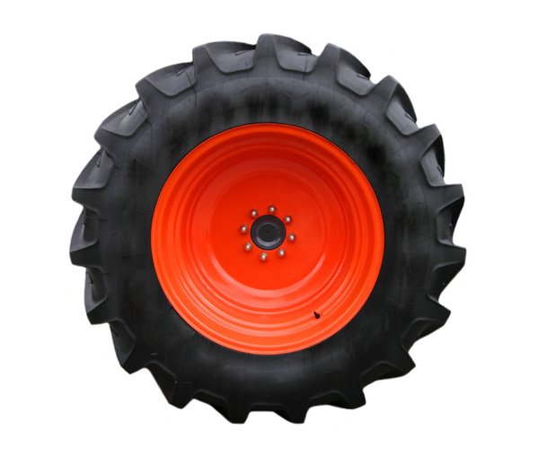 Neumático del tractor
 - Foto, imagen