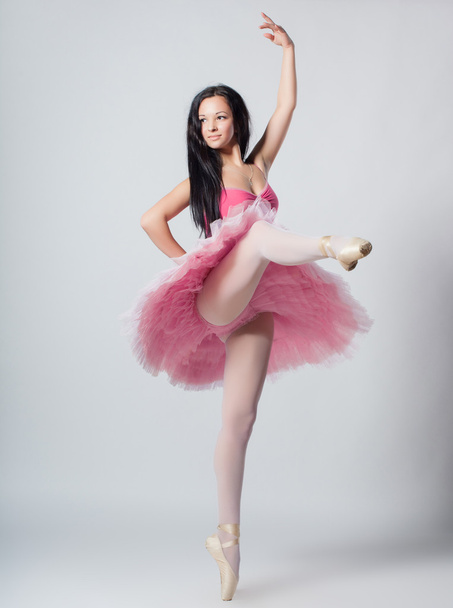 Beautiful female ballet dancer - Photo, Image