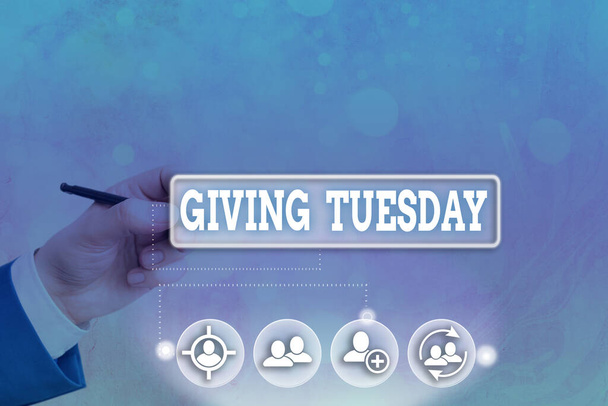Escritura a mano conceptual mostrando Giving Tuesday. Foto de negocios mostrando el día internacional de la caridad dando activismo Hashtag
. - Foto, imagen
