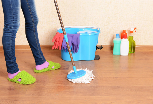 House cleaning with mop - Foto, Imagen