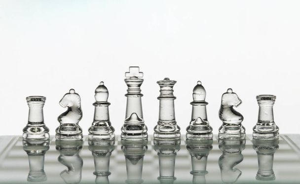 Шахматная доска - Белый противник
 - Фото, изображение