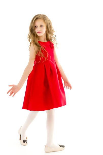 Full Length Portrait of Pretty Preteen Girl Standing Looking to - Foto, Imagem