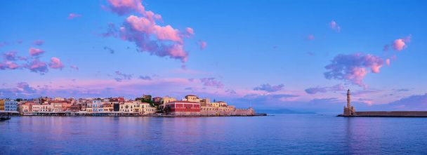 Porto antigo pitoresco de Chania, ilha de Creta. Grécia - Foto, Imagem