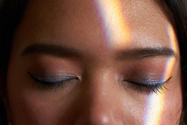 Holographischer Lidschatten Beauty Make-up Kosmetik                - Foto, Bild