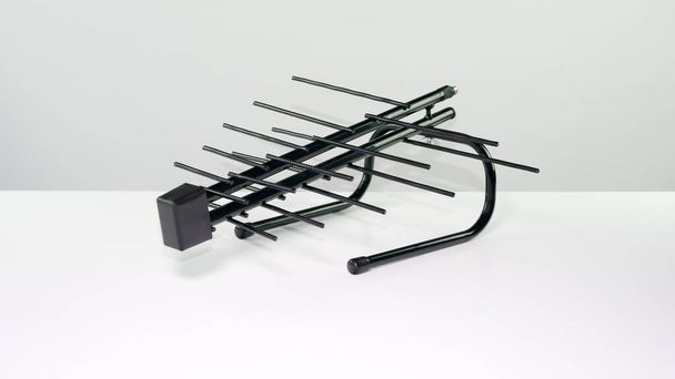 TV antenna. On a white background. - Foto, afbeelding