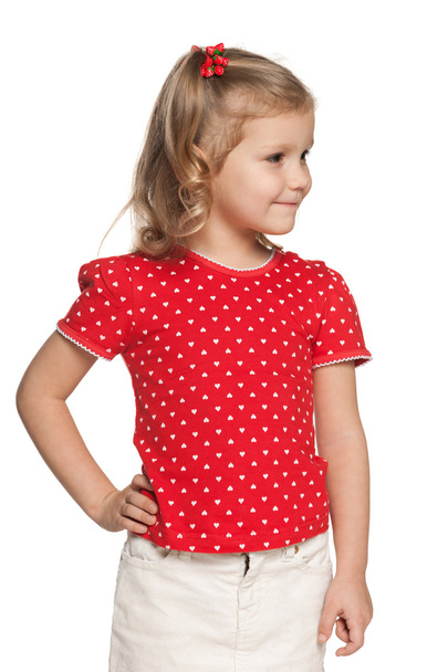 Pieni tyttö punaisessa puserossa
 - Valokuva, kuva