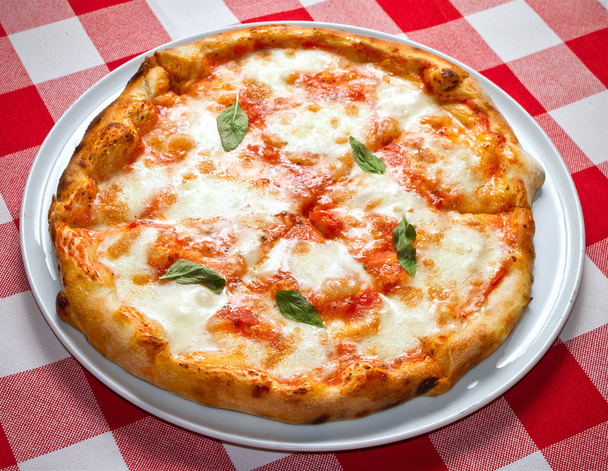 Pizza italiana
 - Foto, immagini