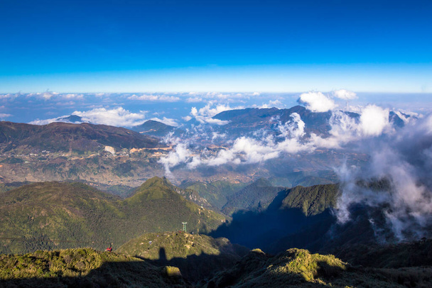 Määränpää luonnonkaunis huipulla Mount Fansipan Sapa Vietnam Aasiassa alias katto Indokiinan
 - Valokuva, kuva