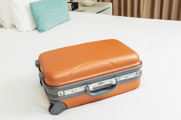 επιχείρηση βαλίτσα στο κρεβάτι για ταξίδια - Φωτογραφία, εικόνα